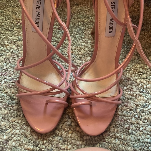 Steve madden heels - Picture 3 of 6
